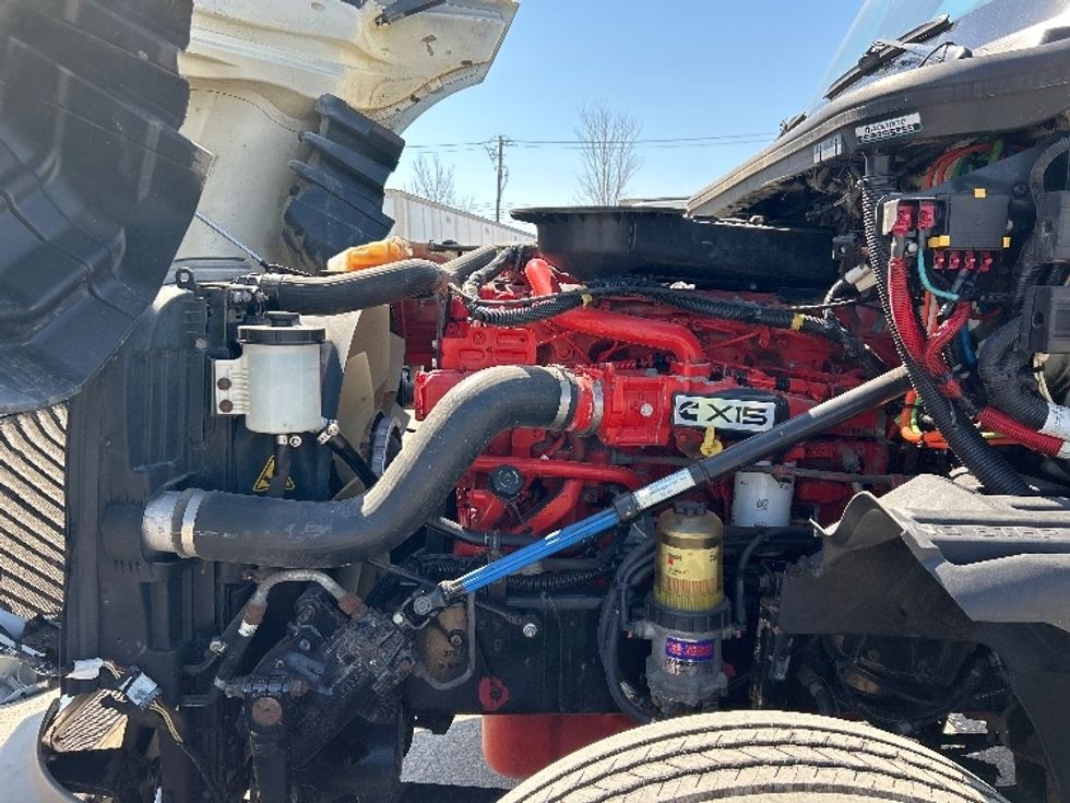 Day Cab Tractor-Heavy Duty Tractors-International-2021-LT625-Montreal-PQ-537,892\n\t\tkm-$ 59,750 - Image 16