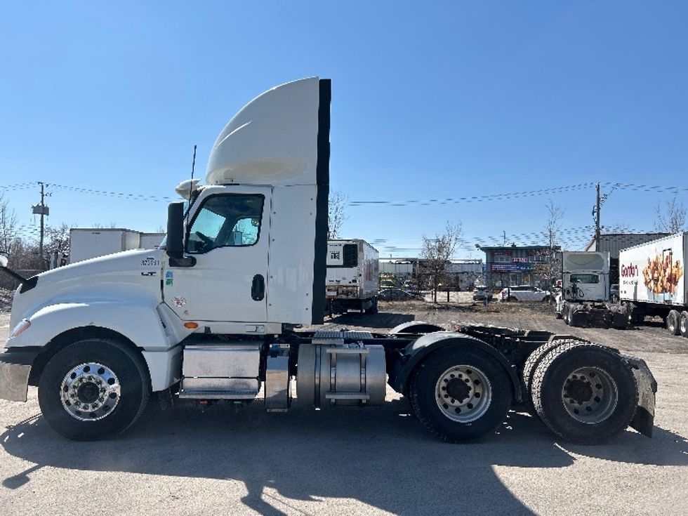 Day Cab Tractor-Heavy Duty Tractors-International-2021-LT625-Montreal-PQ-537,892\n\t\tkm-$ 59,750 - Image 4