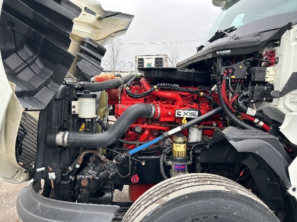 Day Cab Tractor-Heavy Duty Tractors-International-2021-LT625-Montreal-PQ-541,894\n\t\tkm-$ 59,500 - Image 16