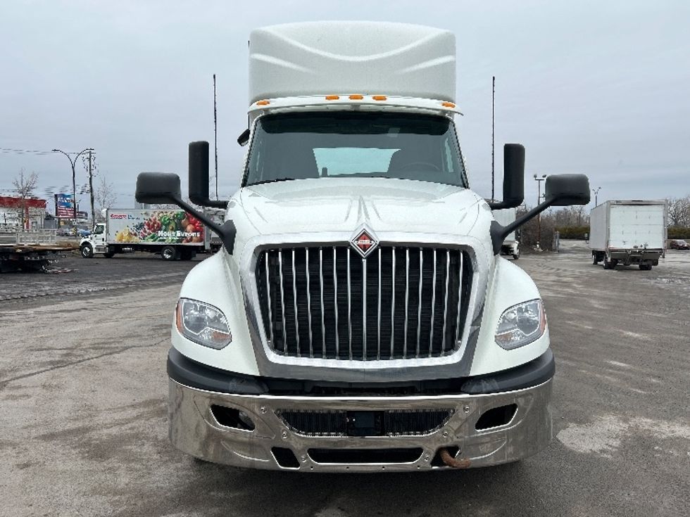 Day Cab Tractor-Heavy Duty Tractors-International-2021-LT625-Montreal-PQ-541,894\n\t\tkm-$ 59,500 - Image 2