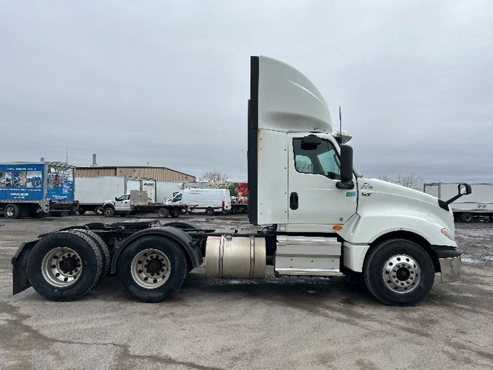 Day Cab Tractor-Heavy Duty Tractors-International-2021-LT625-Montreal-PQ-541,894\n\t\tkm-$ 59,500 - Image 8