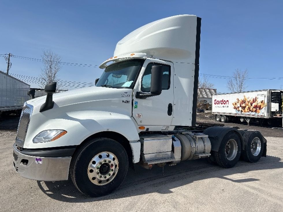 Day Cab Tractor-Heavy Duty Tractors-International-2021-LT625-Montreal-PQ-563,552\n\t\tkm-$ 58,500 - Image 3