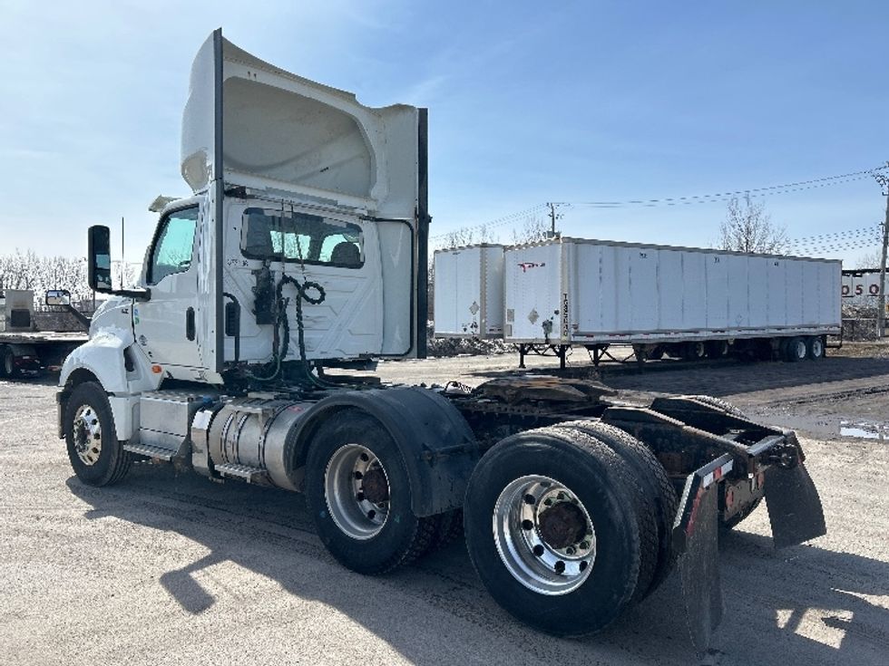Day Cab Tractor-Heavy Duty Tractors-International-2021-LT625-Montreal-PQ-563,552\n\t\tkm-$ 58,500 - Image 5