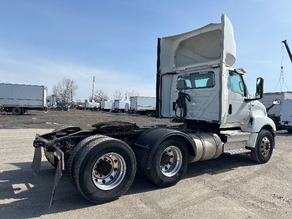 Day Cab Tractor-Heavy Duty Tractors-International-2021-LT625-Montreal-PQ-563,552\n\t\tkm-$ 58,500 - Image 7