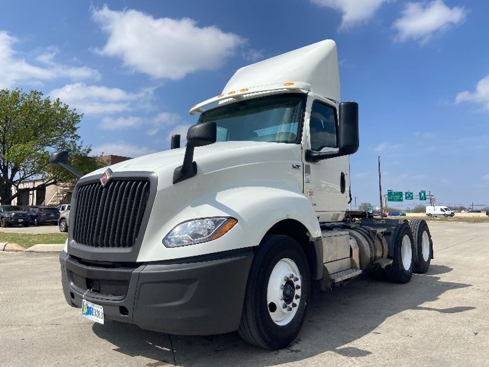 Day Cab Tractor-Heavy Duty Tractors-International-2021-LT625-San Antonio-TX-214,097\n\t\tmiles-$ 42,250 - Image 3