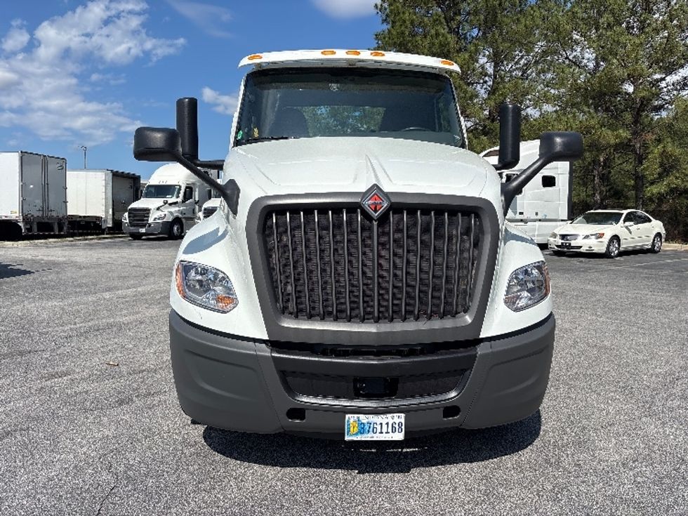 Day Cab Tractor-Heavy Duty Tractors-International-2021-LT625-West Columbia-SC-194,870\n\t\tmiles-$ 42,250 - Image 2