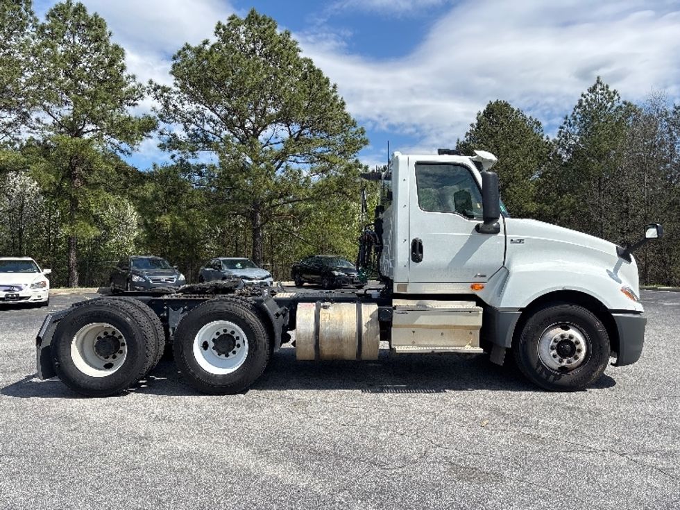 Day Cab Tractor-Heavy Duty Tractors-International-2021-LT625-West Columbia-SC-194,870\n\t\tmiles-$ 42,250 - Image 8