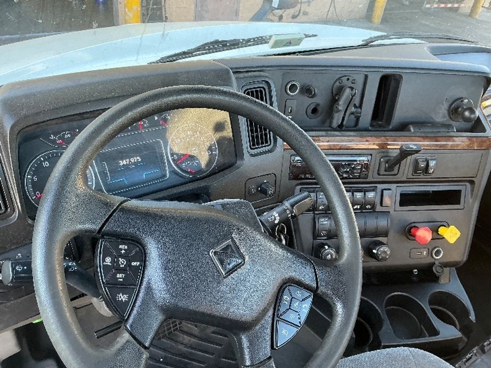 Day Cab Tractor-Heavy Duty Tractors-International-2021-LT625-West Sacramento-CA-347,976\n\t\tmiles-$ 55,250 - Image 11