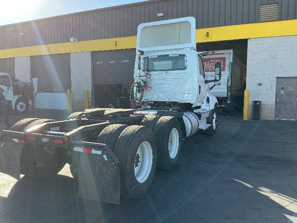 Day Cab Tractor-Heavy Duty Tractors-International-2021-LT625-West Sacramento-CA-347,976\n\t\tmiles-$ 55,250 - Image 7