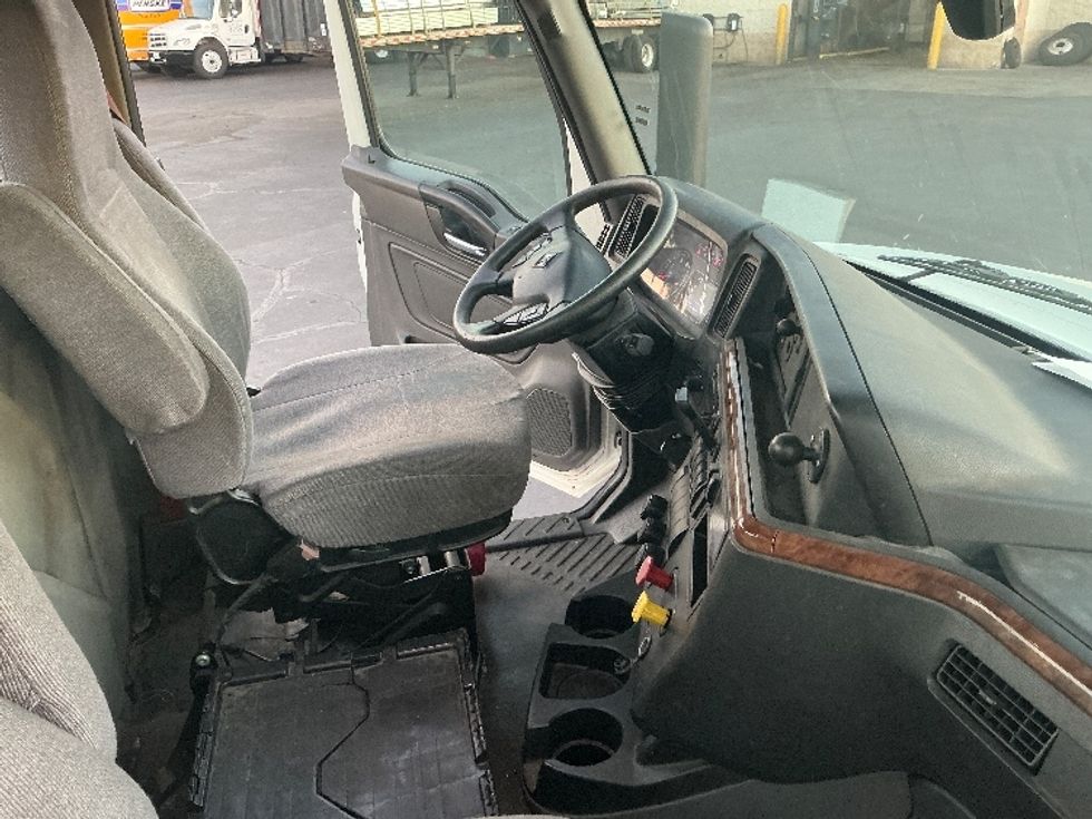 Day Cab Tractor-Heavy Duty Tractors-International-2021-LT625-West Sacramento-CA-358,892\n\t\tmiles-$ 54,250 - Image 14