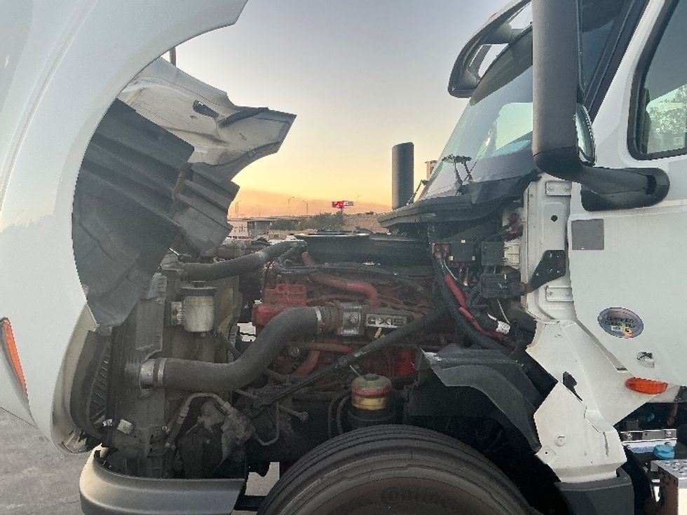 Day Cab Tractor-Heavy Duty Tractors-International-2021-LT625-West Sacramento-CA-358,892\n\t\tmiles-$ 54,250 - Image 16