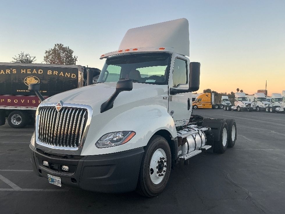 Day Cab Tractor-Heavy Duty Tractors-International-2021-LT625-West Sacramento-CA-358,892\n\t\tmiles-$ 54,250 - Image 3