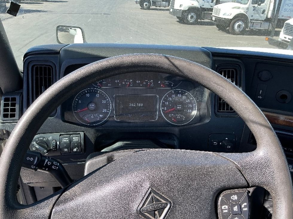 Day Cab Tractor-Heavy Duty Tractors-International-2021-LT625-West Sacramento-CA-362,180\n\t\tmiles-$ 54,500 - Image 11