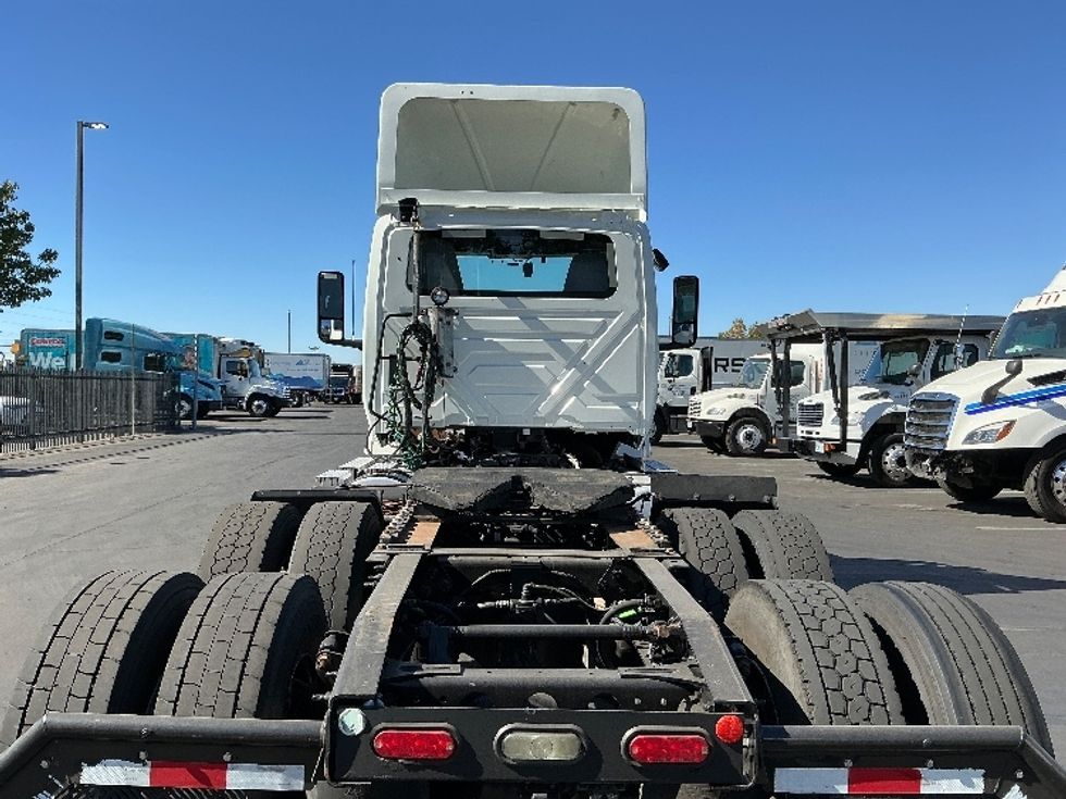 Day Cab Tractor-Heavy Duty Tractors-International-2021-LT625-West Sacramento-CA-362,180\n\t\tmiles-$ 54,500 - Image 6