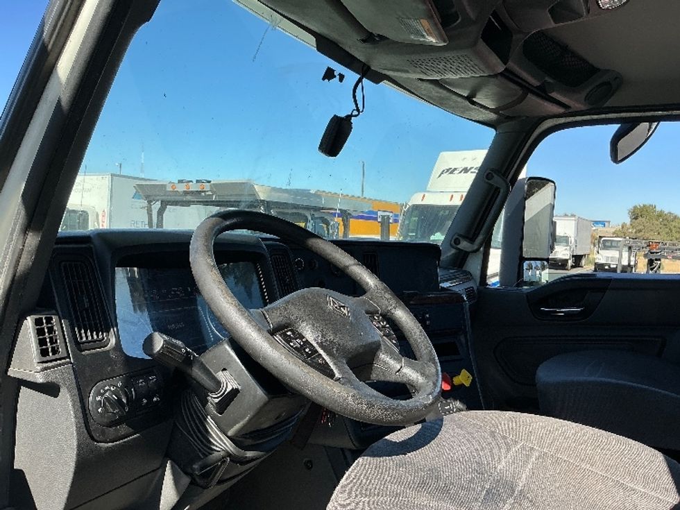 Day Cab Tractor-Heavy Duty Tractors-International-2021-LT625-West Sacramento-CA-408,345\n\t\tmiles-$ 51,250 - Image 10