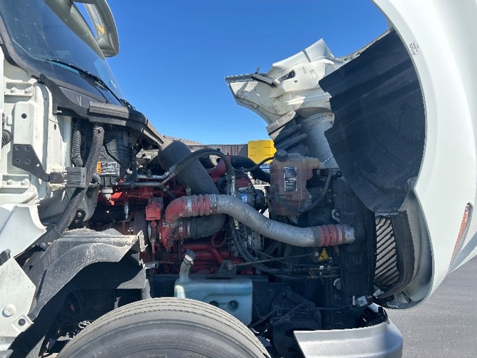Day Cab Tractor-Heavy Duty Tractors-International-2021-LT625-Windsor-WI-291,804\n\t\tmiles-$ 45,750 - Image 15
