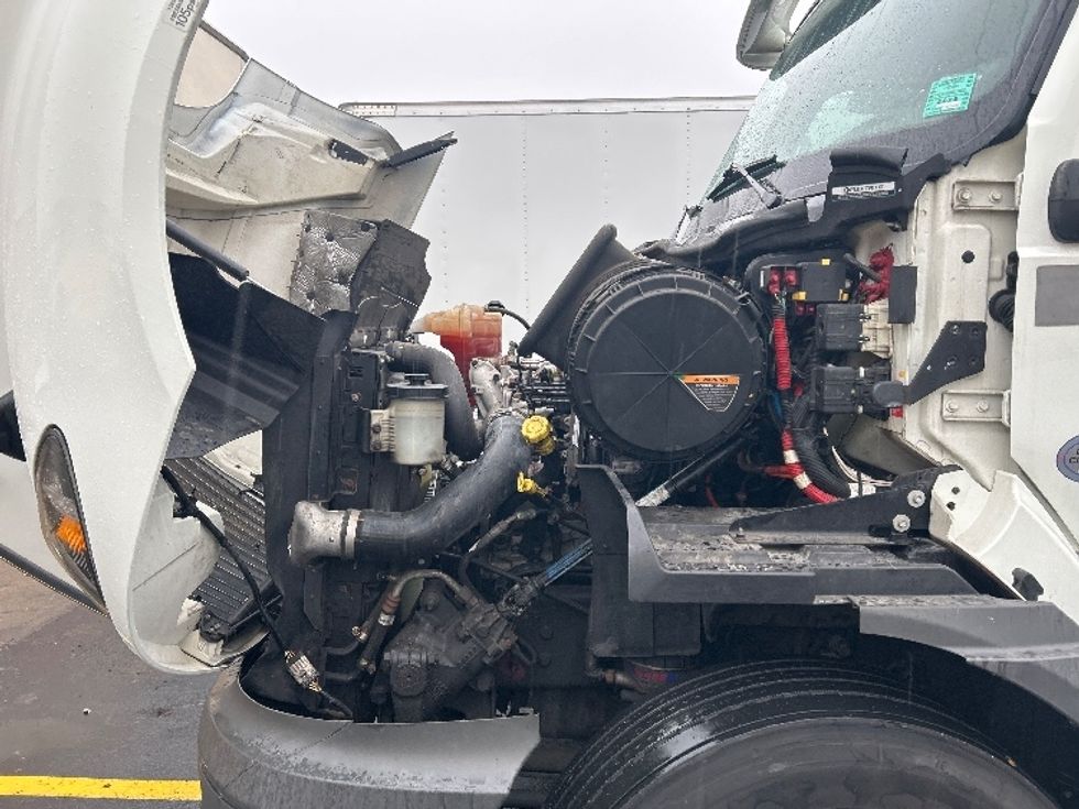 Day Cab Tractor-Heavy Duty Tractors-International-2021-RH613-Brooklyn Park-MN-34,220\n\t\tmiles-$ 32,500 - Image 16