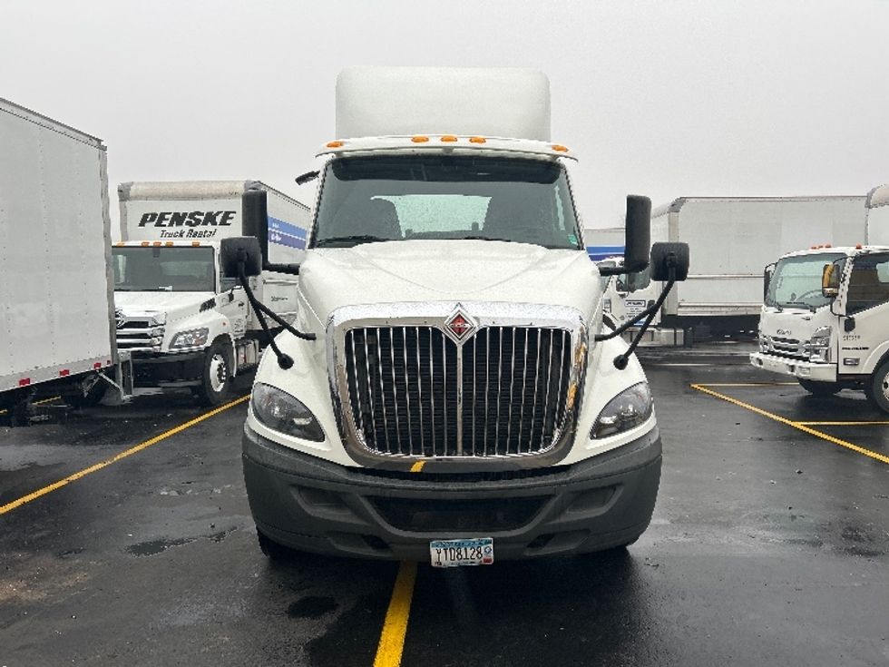 Day Cab Tractor-Heavy Duty Tractors-International-2021-RH613-Brooklyn Park-MN-34,220\n\t\tmiles-$ 32,500 - Image 2