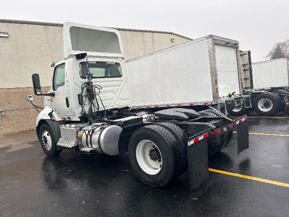 Day Cab Tractor-Heavy Duty Tractors-International-2021-RH613-Brooklyn Park-MN-34,220\n\t\tmiles-$ 32,500 - Image 5
