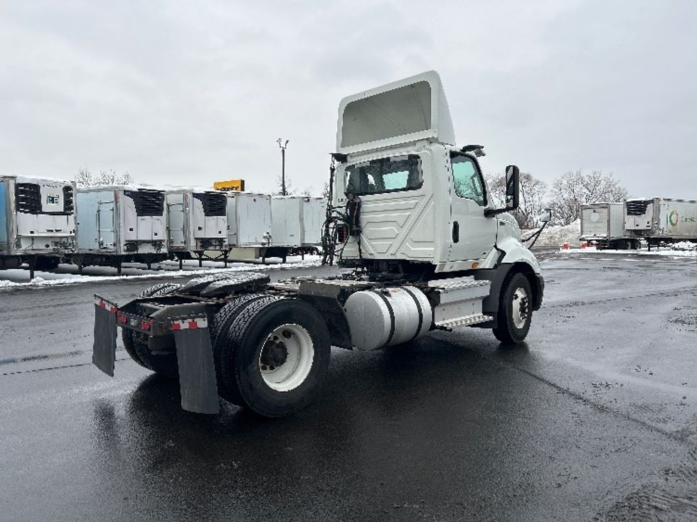 Day Cab Tractor-Heavy Duty Tractors-International-2021-RH613-Brooklyn Park-MN-90,368\n\t\tmiles-$ 32,250 - Image 7