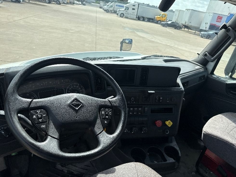 Day Cab Tractor-Heavy Duty Tractors-International-2021-RH613-Grand Prairie-TX-175,723\n\t\tmiles-$ 43,000 - Image 11
