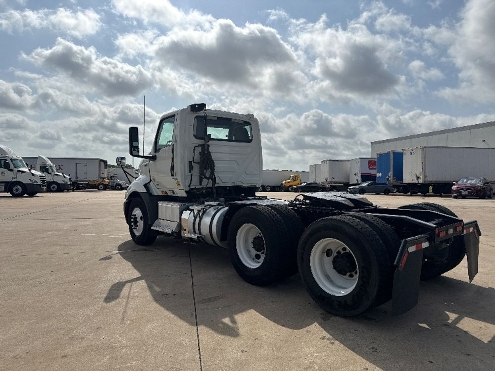 Day Cab Tractor-Heavy Duty Tractors-International-2021-RH613-Grand Prairie-TX-175,723\n\t\tmiles-$ 43,000 - Image 5