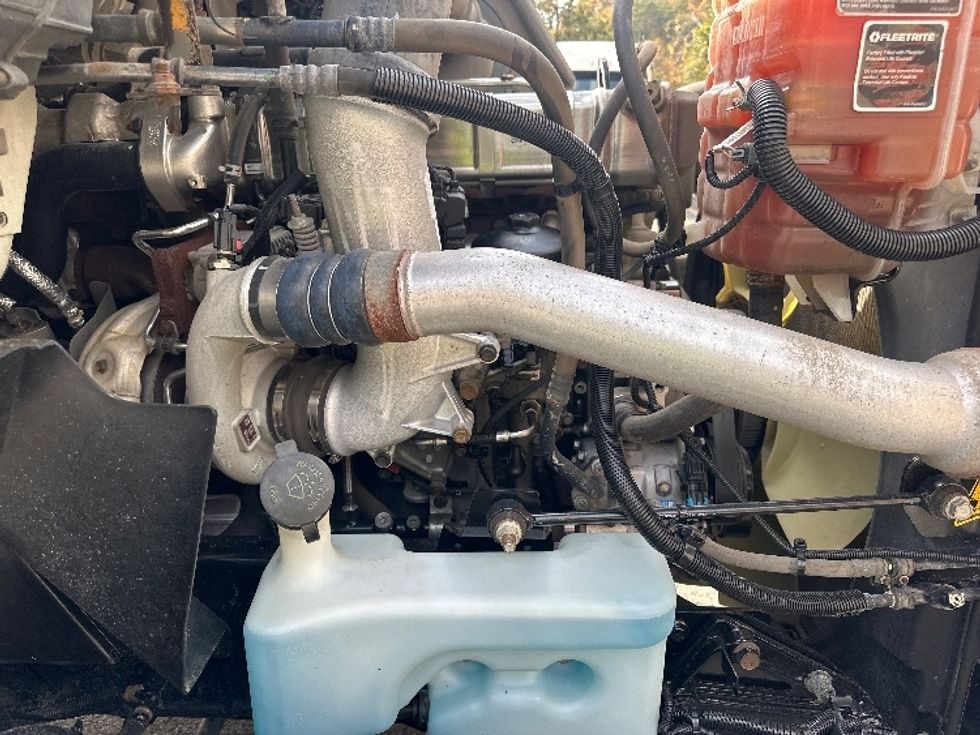 Day Cab Tractor-Heavy Duty Tractors-International-2021-RH613-Knoxville-TN-335,854\n\t\tmiles-$ 33,750 - Image 15