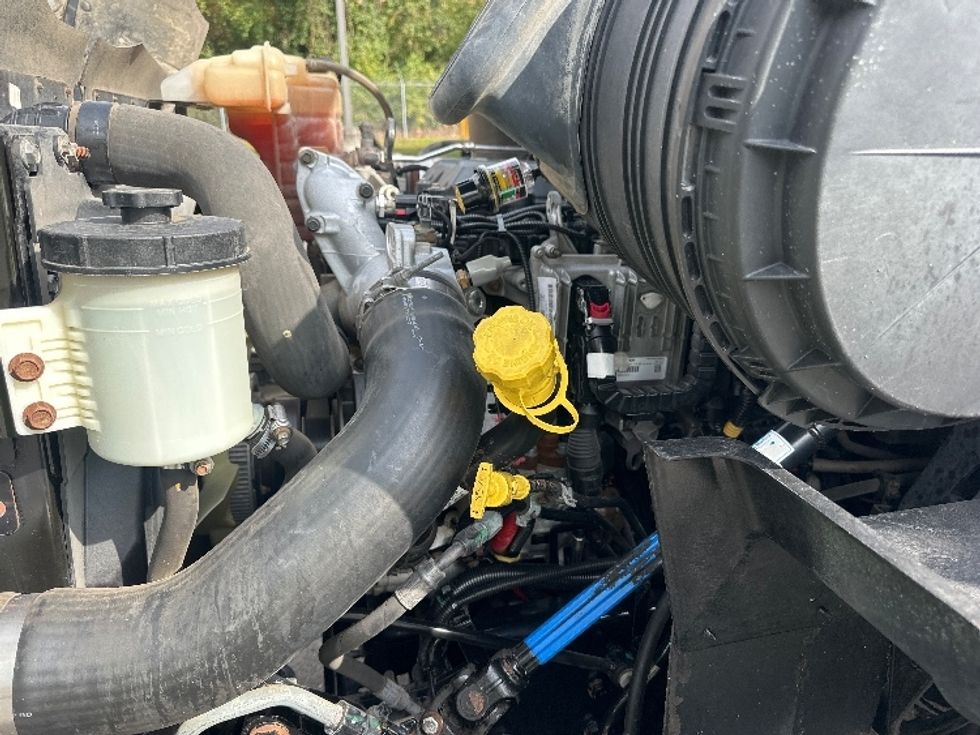 Day Cab Tractor-Heavy Duty Tractors-International-2021-RH613-Knoxville-TN-335,854\n\t\tmiles-$ 33,750 - Image 16