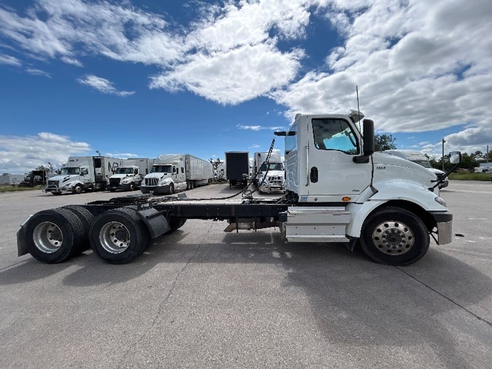 Day Cab Tractor-Heavy Duty Tractors-International-2021-RH613-Milwaukee-WI-255,807\n\t\tmiles-$ 36,500 - Image 8