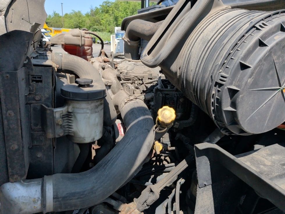 Day Cab Tractor-Heavy Duty Tractors-International-2021-RH613-New Bedford-MA-230,072\n\t\tmiles-$ 28,750 - Image 16