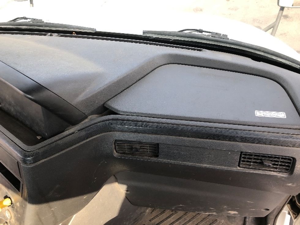 Day Cab Tractor-Heavy Duty Tractors-International-2021-RH613-Spokane Valley-WA-121,246\n\t\tmiles-$ 35,500 - Image 13