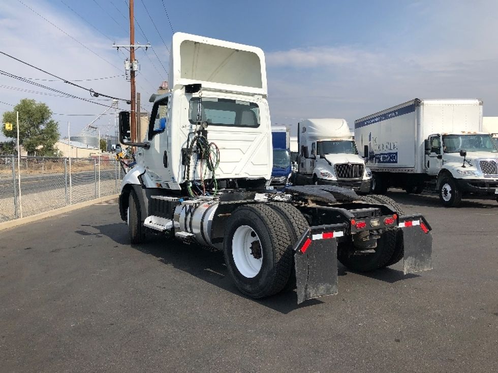 Day Cab Tractor-Heavy Duty Tractors-International-2021-RH613-Spokane Valley-WA-121,246\n\t\tmiles-$ 35,500 - Image 5