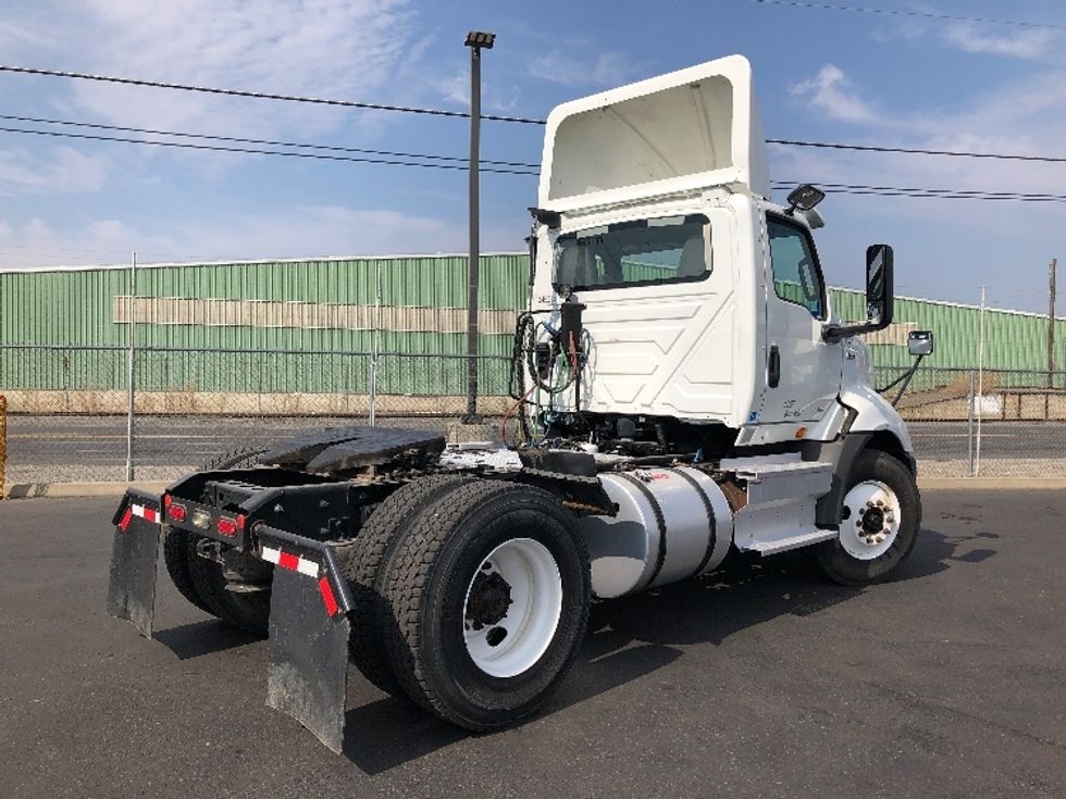 Day Cab Tractor-Heavy Duty Tractors-International-2021-RH613-Spokane Valley-WA-121,246\n\t\tmiles-$ 35,500 - Image 7