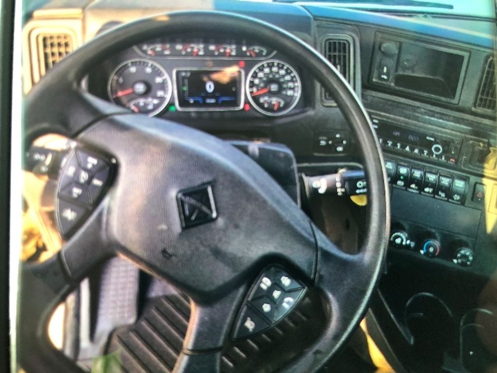 Day Cab Tractor-Heavy Duty Tractors-International-2021-RH613-Spokane Valley-WA-35,512\n\t\tmiles-$ 40,250 - Image 11