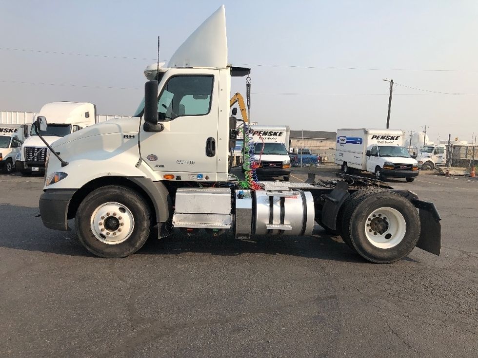Day Cab Tractor-Heavy Duty Tractors-International-2021-RH613-Spokane Valley-WA-35,512\n\t\tmiles-$ 40,250 - Image 4