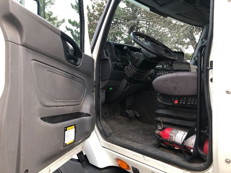 Day Cab Tractor-Heavy Duty Tractors-International-2021-RH613-Spokane Valley-WA-35,512\n\t\tmiles-$ 40,250 - Image 9