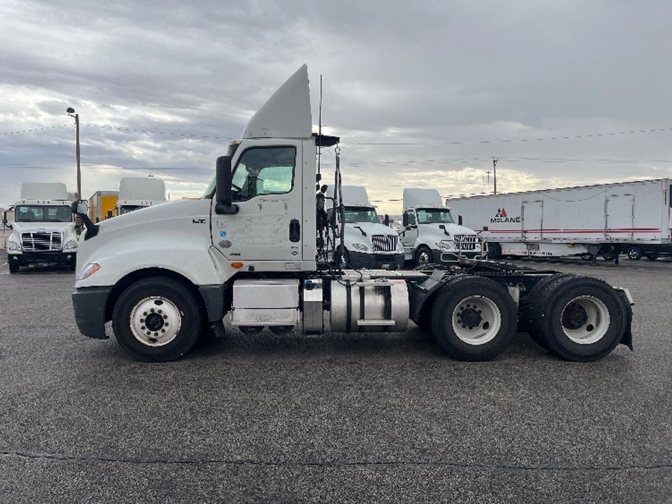 Day Cab Tractor-Heavy Duty Tractors-International-2022-LT625-Albuquerque-NM-276,014\n\t\tmiles-$ 49,000 - Image 4