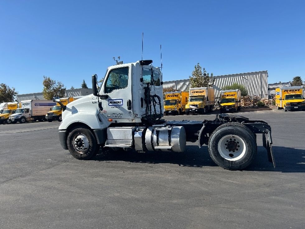 Day Cab Tractor-Heavy Duty Tractors-International-2022-LT625-Ceres-CA-205,982\n\t\tmiles-$ 34,250 - Image 4