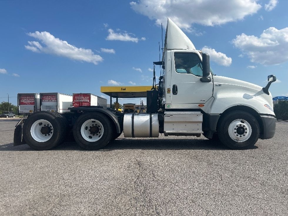 Day Cab Tractor-Heavy Duty Tractors-International-2022-LT625-Oklahoma City-OK-360,983\n\t\tmiles-$ 38,750 - Image 8