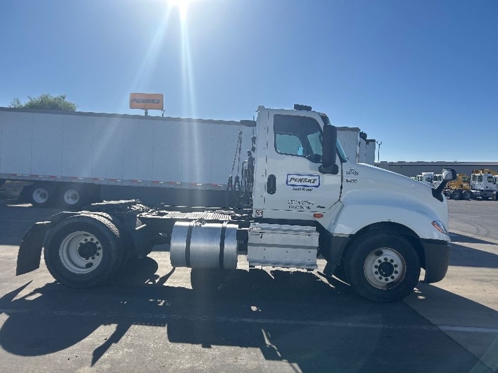 Day Cab Tractor-Heavy Duty Tractors-International-2022-LT625-West Sacramento-CA-311,886\n\t\tmiles-$ 29,250 - Image 8