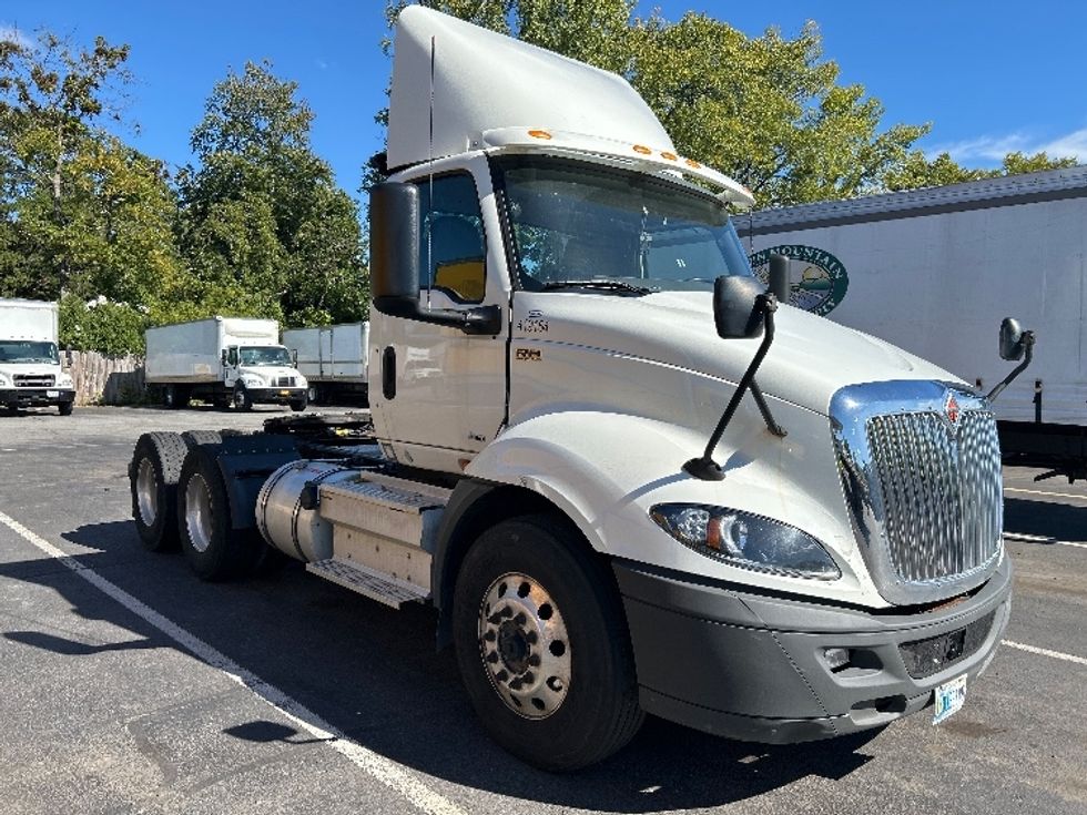Day Cab Tractor-Heavy Duty Tractors-International-2022-RH613-Albany-NY-416,521\n\t\tmiles-$ 33,250 - Image 1