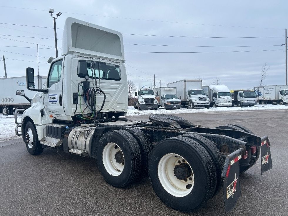 Day Cab Tractor-Heavy Duty Tractors-International-2023-LT625-Cadillac-MI-364,556\n\t\tmiles-$ 43,750 - Image 5