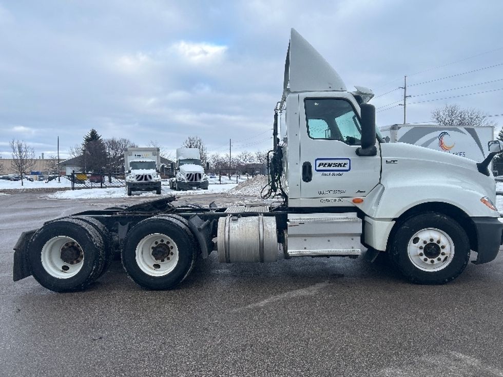 Day Cab Tractor-Heavy Duty Tractors-International-2023-LT625-Cadillac-MI-364,556\n\t\tmiles-$ 43,750 - Image 8