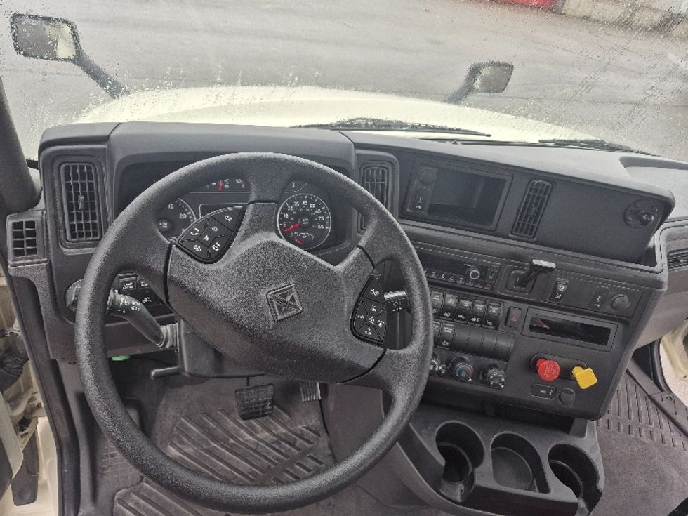Day Cab Tractor-Heavy Duty Tractors-International-2023-LT625-Cookeville-TN-71,813\n\t\tmiles-$ 96,250 - Image 11