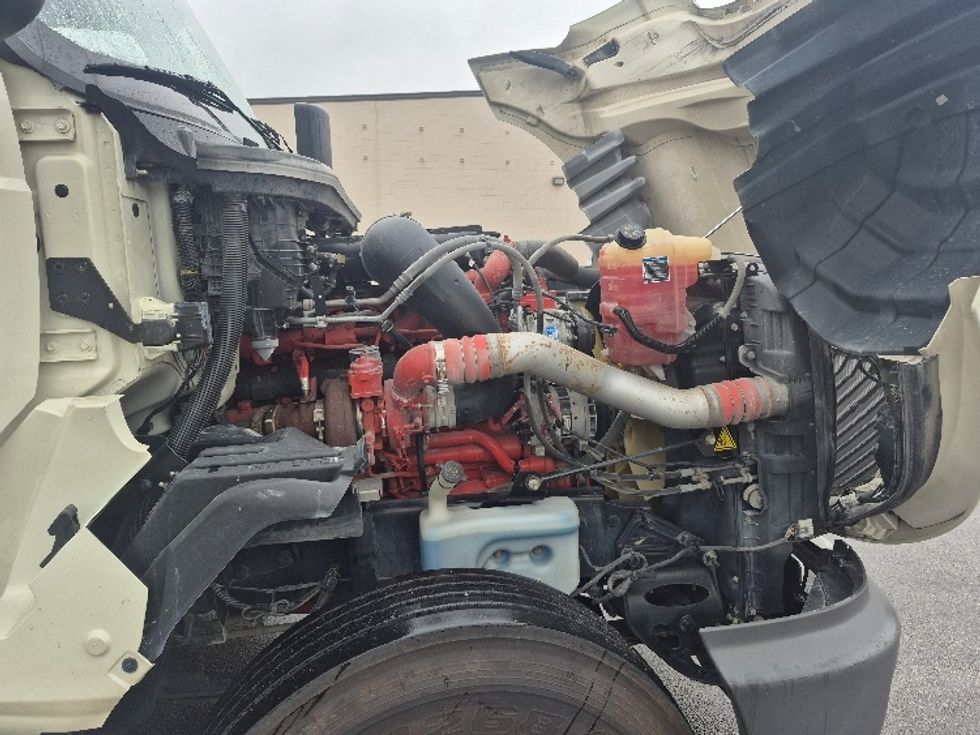 Day Cab Tractor-Heavy Duty Tractors-International-2023-LT625-Cookeville-TN-71,813\n\t\tmiles-$ 96,250 - Image 15