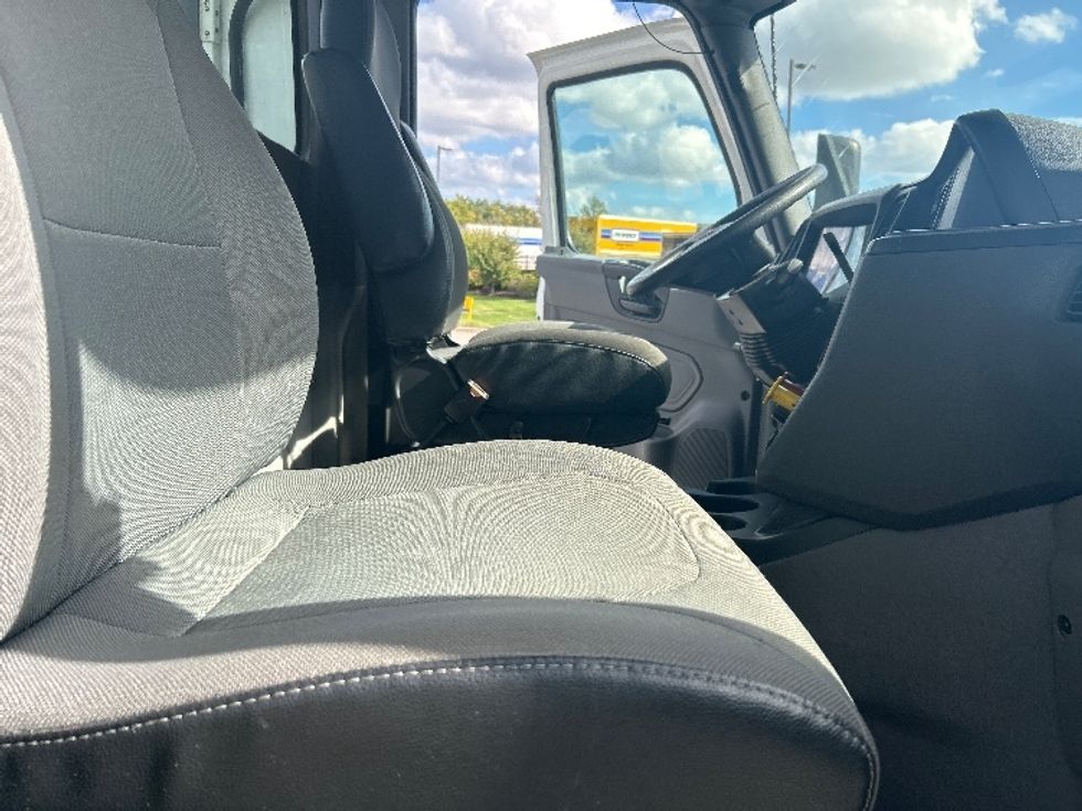 Day Cab Tractor-Heavy Duty Tractors-International-2023-LT625-Fitchburg-MA-147,140\n\t\tmiles-$ 50,250 - Image 14