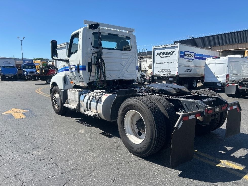 Day Cab Tractor-Heavy Duty Tractors-International-2023-LT625-Fontana-CA-148,913\n\t\tmiles-$ 52,500 - Image 5