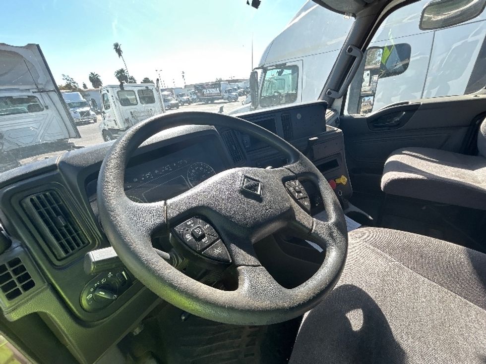 Day Cab Tractor-Heavy Duty Tractors-International-2023-LT625-Fresno-CA-149,861\n\t\tmiles-$ 52,000 - Image 10