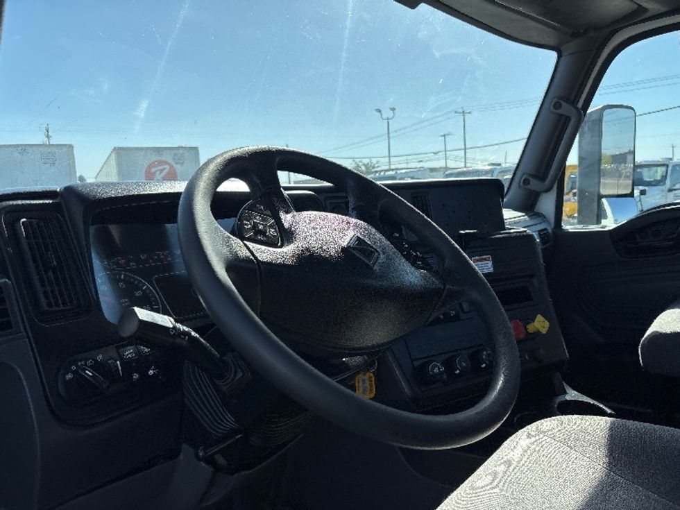Day Cab Tractor-Heavy Duty Tractors-International-2023-LT625-Fresno-CA-183,036\n\t\tmiles-$ 53,000 - Image 10