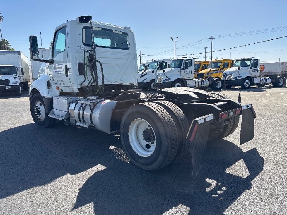 Day Cab Tractor-Heavy Duty Tractors-International-2023-LT625-Fresno-CA-183,036\n\t\tmiles-$ 53,000 - Image 5